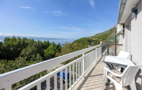 2 Bedroom Stunning Apartment In Lokva Rogoznica